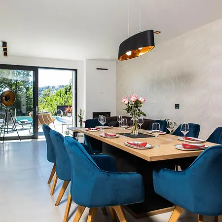 Villa Petram Bribir (Primorje-Gorski Kotar)