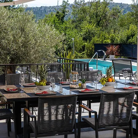 Petram Bribir (Primorje-Gorski Kotar)