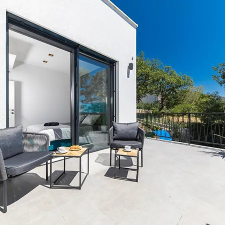 Petram Villa *