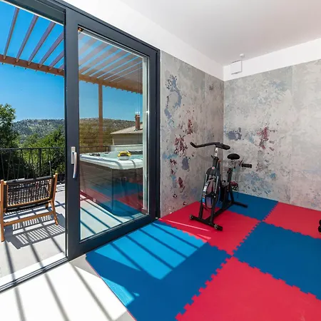 Petram ヴィラ ブリビル